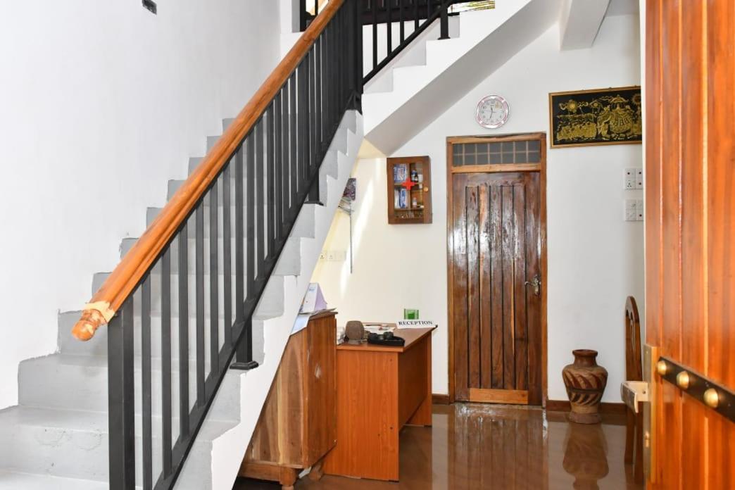 Pearl Bungalow Trincomalee Exterior photo
