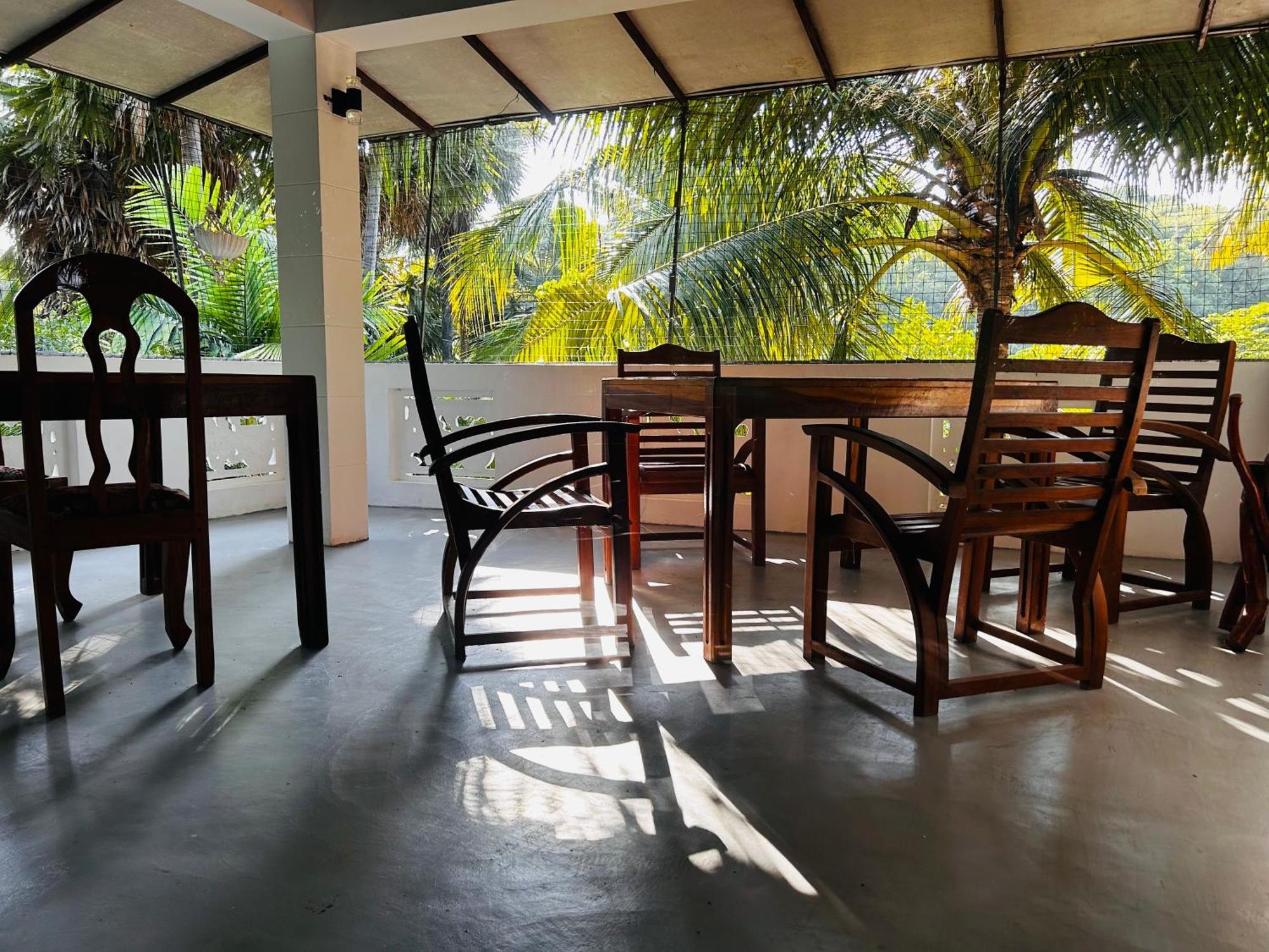 Pearl Bungalow Trincomalee Exterior photo