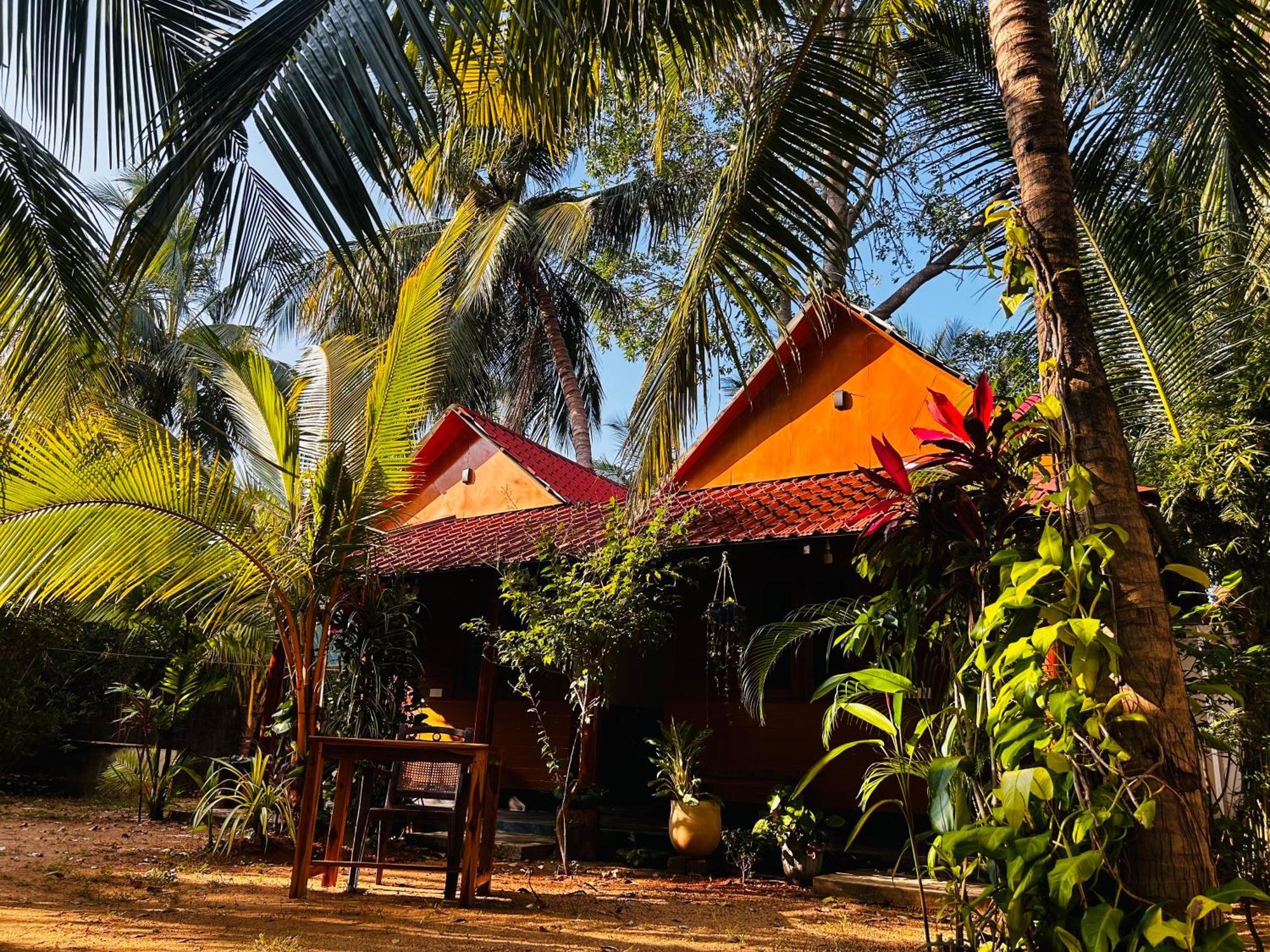Pearl Bungalow Trincomalee Exterior photo