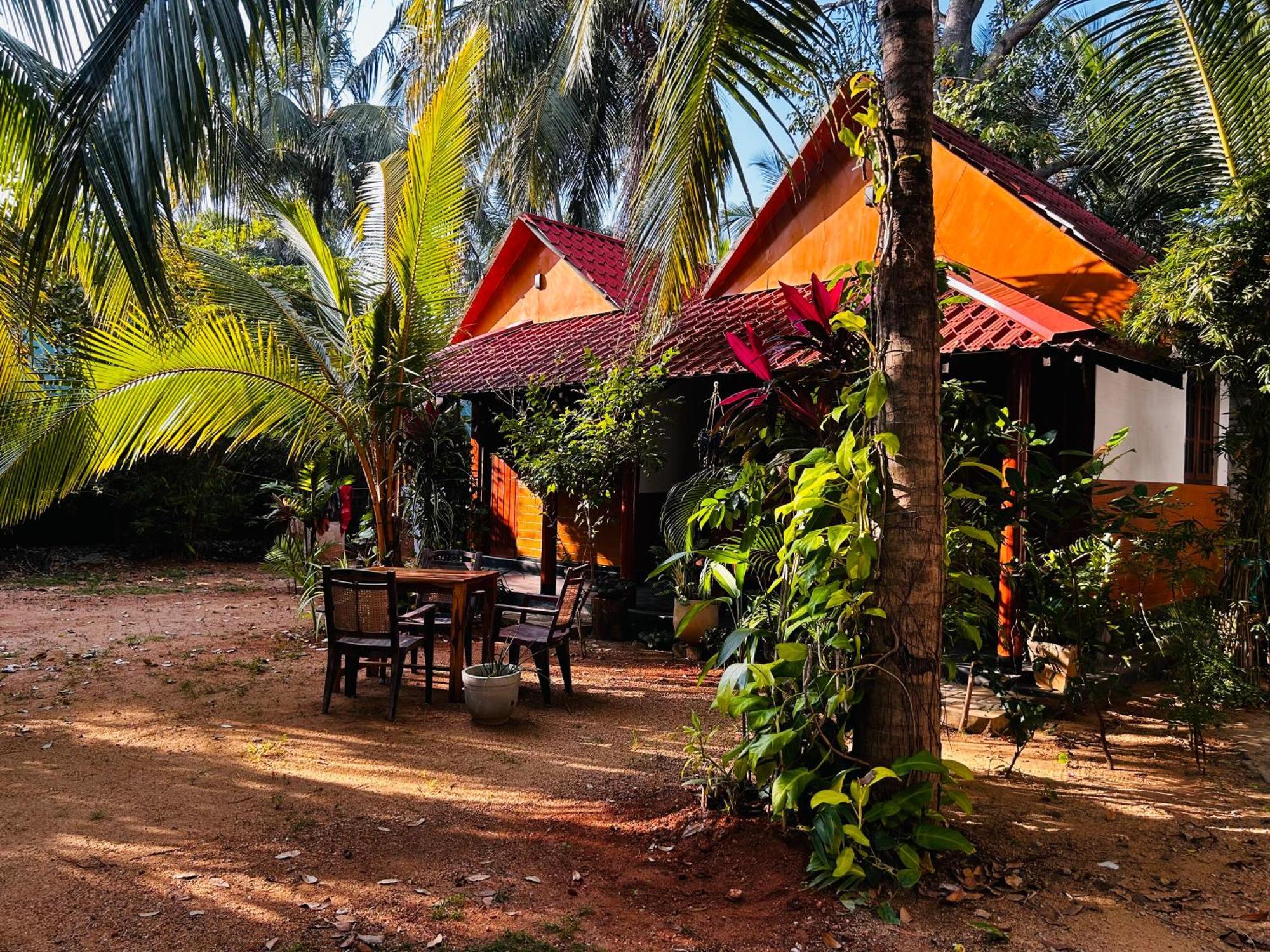 Pearl Bungalow Trincomalee Exterior photo