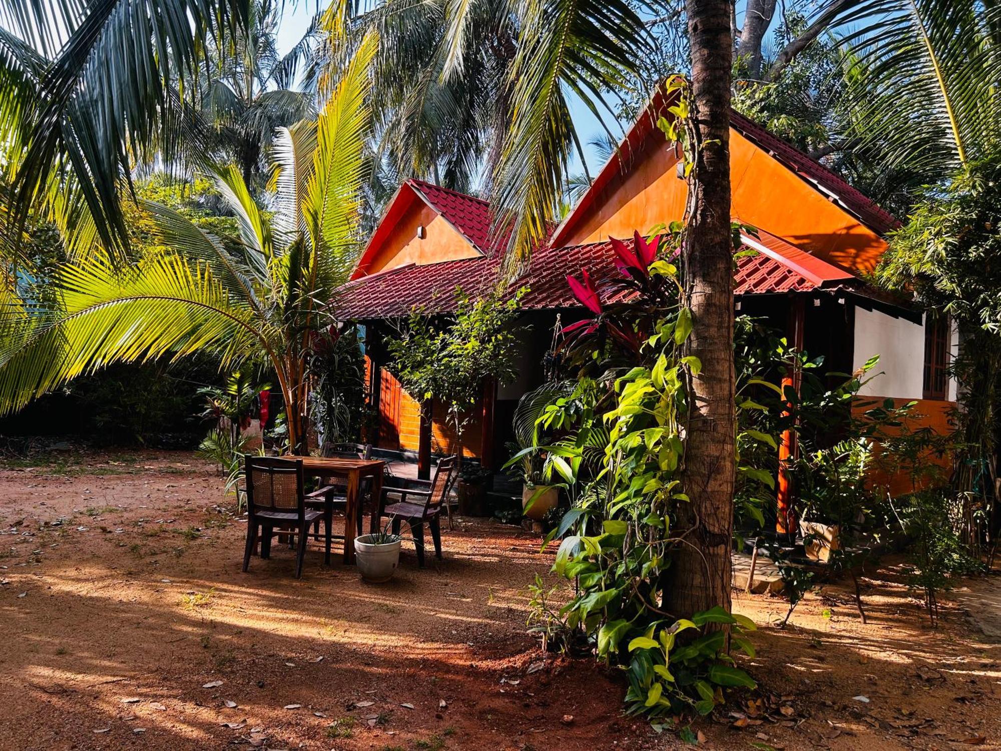 Pearl Bungalow Trincomalee Exterior photo