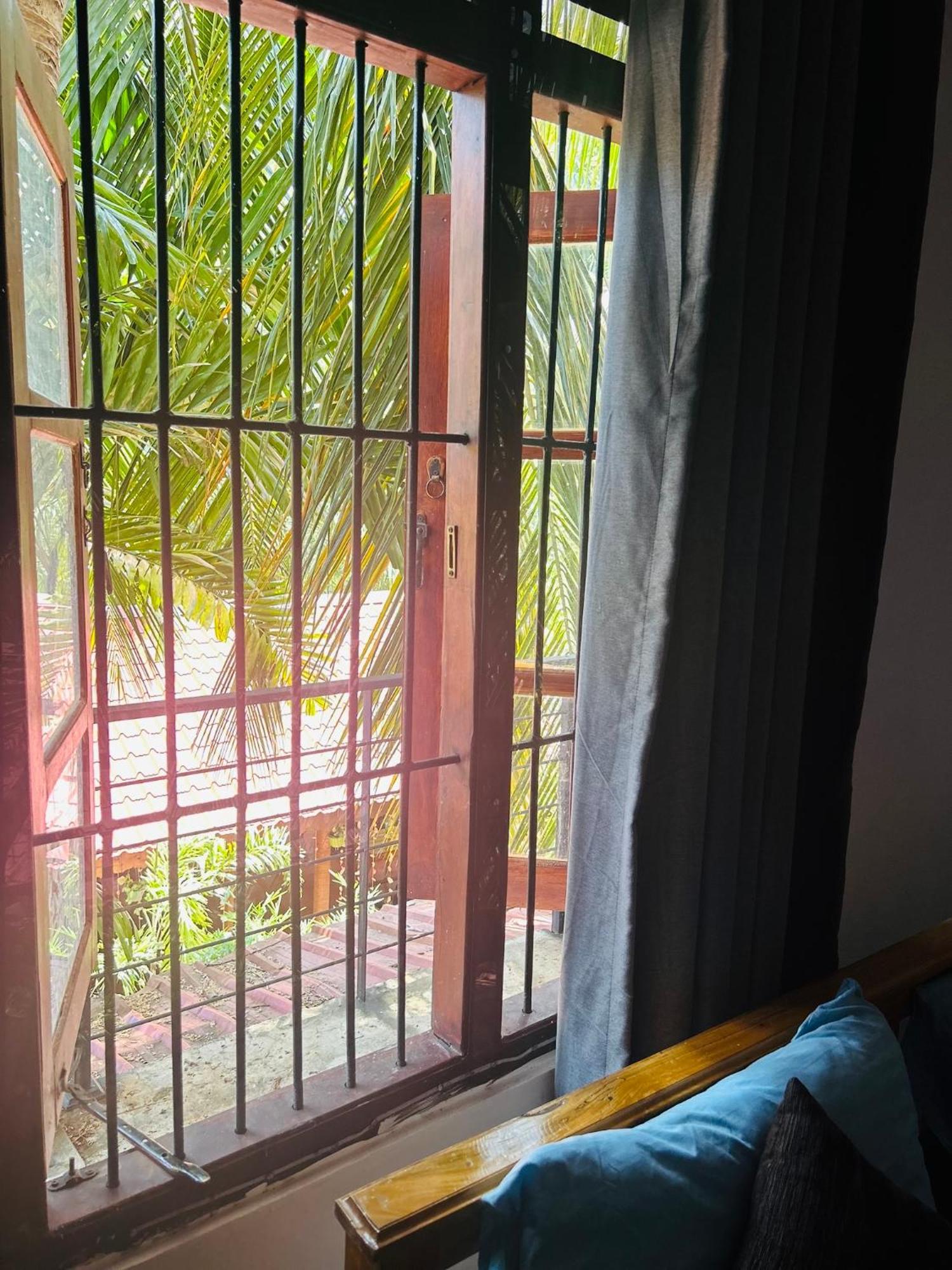 Pearl Bungalow Trincomalee Exterior photo